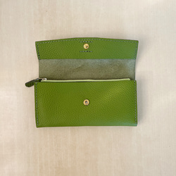 春色シュリンクレザーの長財布　フラップ型長財布　大容量の財布　柔らかい革 4枚目の画像