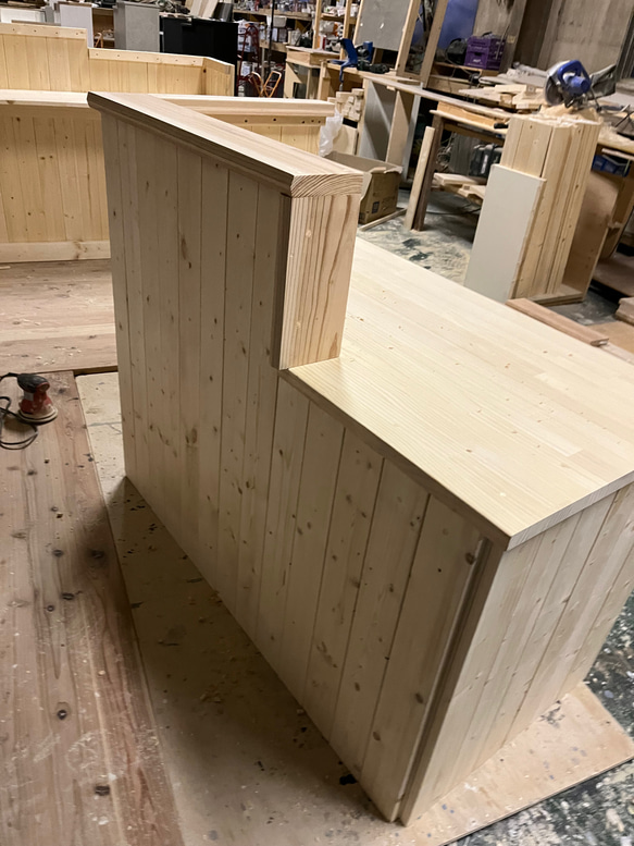 パソコンスペース有り　レジカウンター　受付カウンター　エバーグリーン 