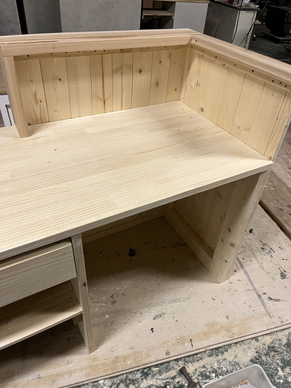 パソコンスペース有り　レジカウンター　受付カウンター　エバーグリーン 