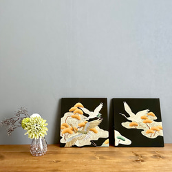 着物のファブリックパネル　漆黒に舞い飛ぶ鶴（2枚セット）　着物リメイク　インテリア　古民家　正月飾り　壁飾り　日本　土産 11枚目の画像