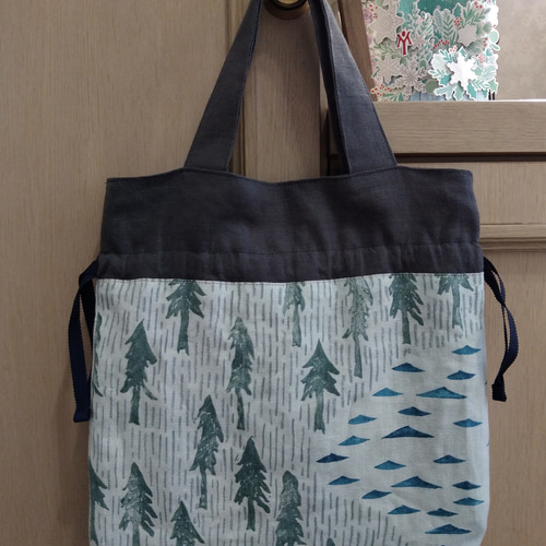 巾着バッグ　ミナペルホネン　ハンドメイド　one day 巾着バッグ*mina perhonenのファブリックを使って*one day 巾着バッグ