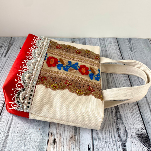 インド刺繍リボンのキラキラ輝くレーストートバッグ【Sサイズ】 トート