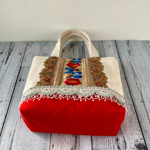 インド刺繍リボンのキラキラ輝くレーストートバッグ【Sサイズ】 トート