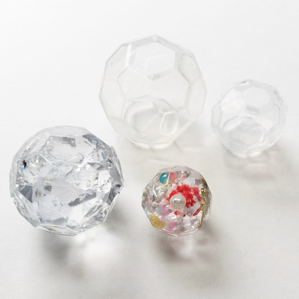 32面！多面体シリコンモールド・多面体・立体シリコーンモールド・レジン型！／型番442ーR 2枚目の画像