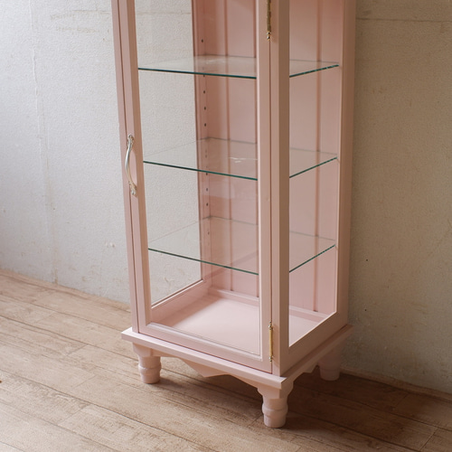 ろくろ脚のガラスキャビネット ネイルピンク塗装 チェスト