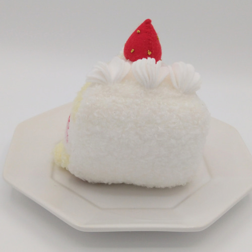 いちごのショートケーキちゃん(受注制作) ぬいぐるみ PUKONNU いちごのショートケーキちゃん(受注制作) ぬいぐるみ PUKONNU