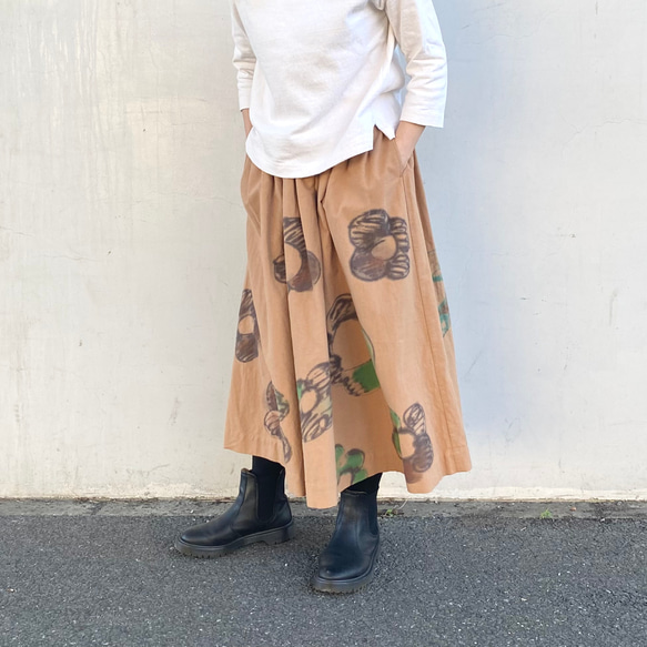 蓬鬆手染棉質法蘭絨半身裙 / 花 × 橙 第11張的照片