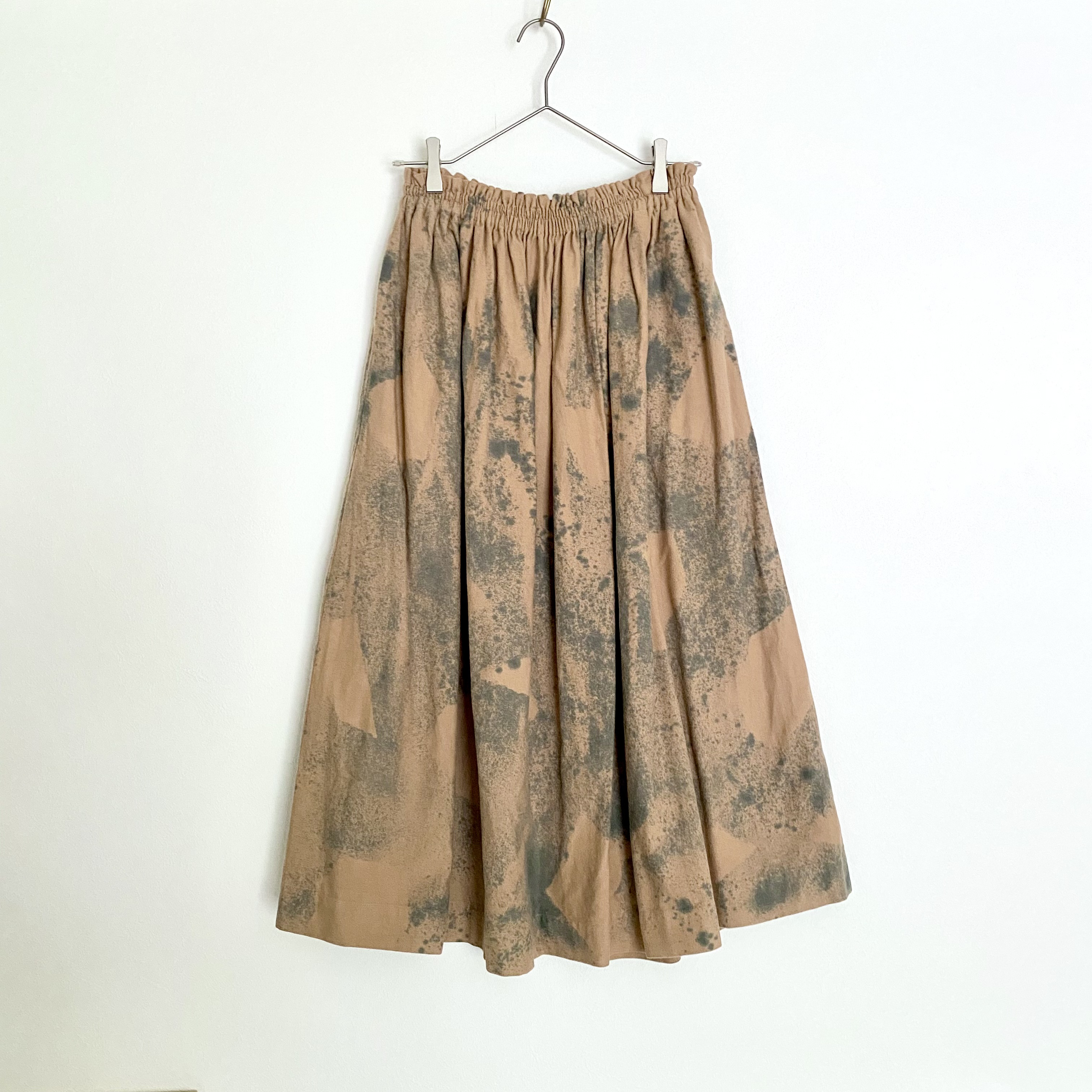 手染めコットンネルのふんわりスカート / Splash × camel