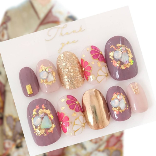 前撮りや後撮り振袖に◇大人カラー◇グレージュとベージュと赤と  