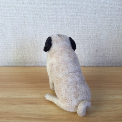 羊毛フェルト　パグ　犬 Yahoo!オークション - 羊毛フェルト 「パグ」 犬 ハンドメイド