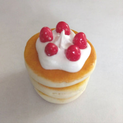パンケーキ（いちご＆生クリーム） 2枚目の画像