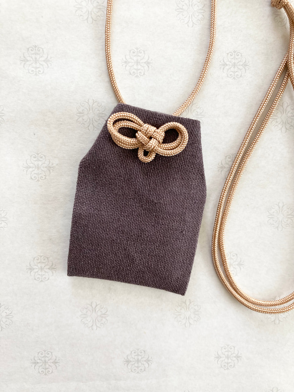 お守り袋 ミニサイズ ハーフリネン デコレクションズ 首かけタイプ