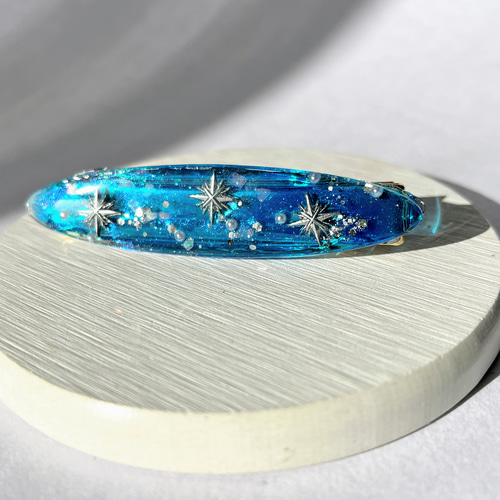 星空ヘアクリップ / レジン / 夜空 / 宇宙 ヘアクリップ・バナナ