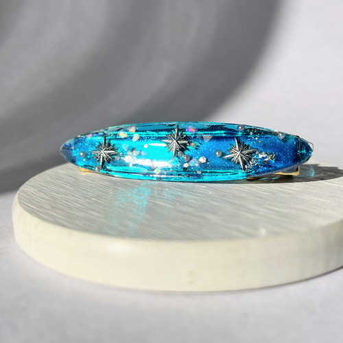 星空ヘアクリップ / レジン / 夜空 / 宇宙 ヘアクリップ・バナナ