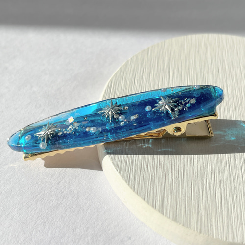 星空ヘアクリップ / レジン / 夜空 / 宇宙 ヘアクリップ・バナナ