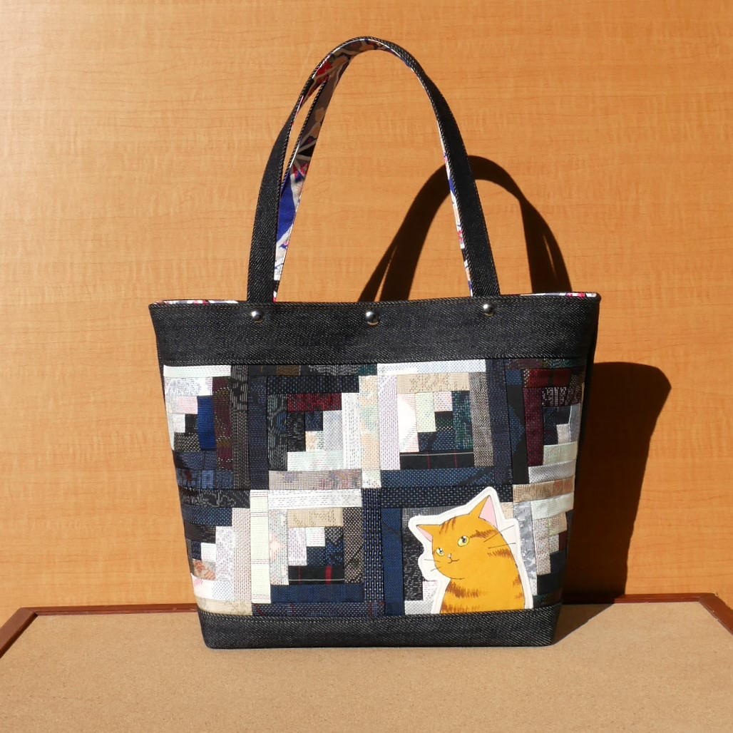 トートバッグ　Lサイズ　大島紬パッチ