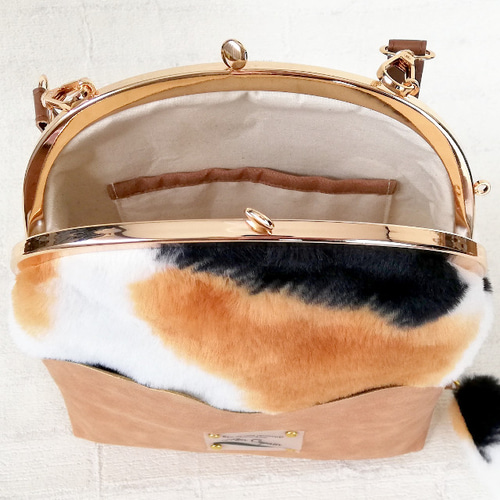 ミケねこバッグ/ファーがま口/ファーバッグ/スマホショルダー/がま口