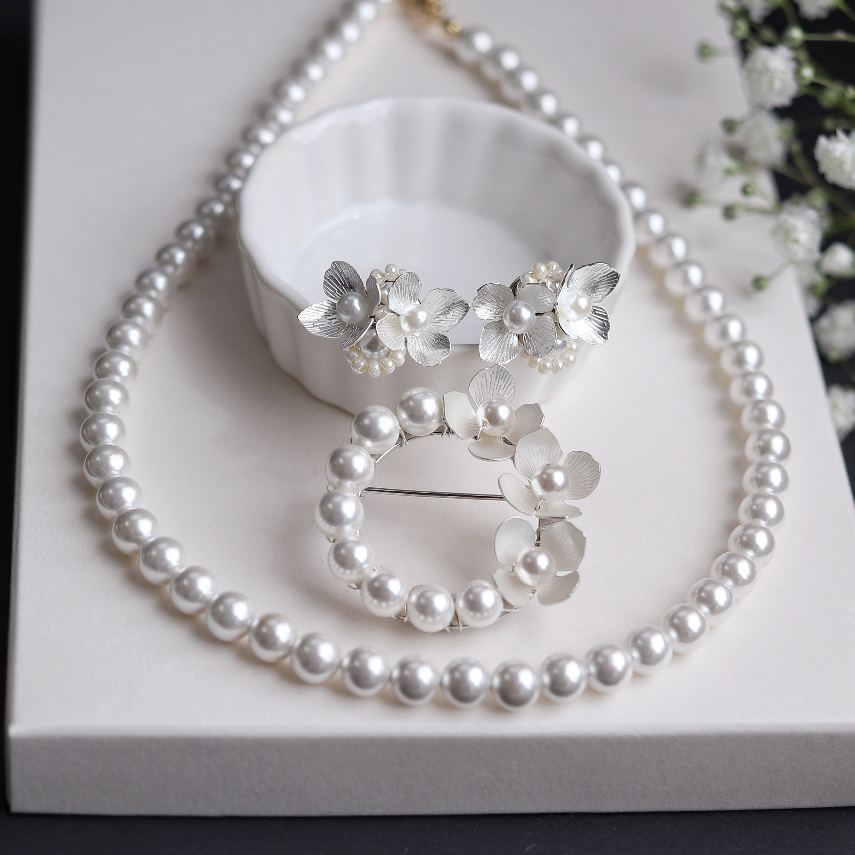 選べる3点セット〜ピアス(イヤリング)＋ブローチ＋ネックレス〜リニューアル〜