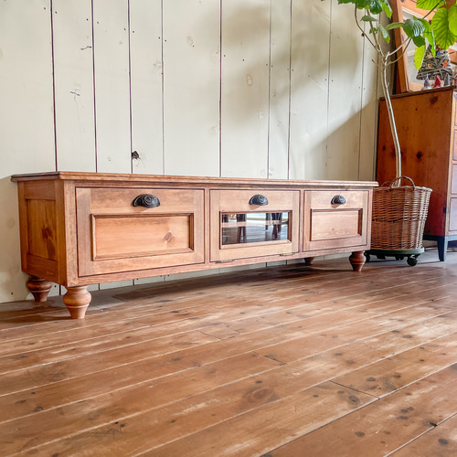 おしゃれ かわいい フランスアンティークテレビボード（ブラウン