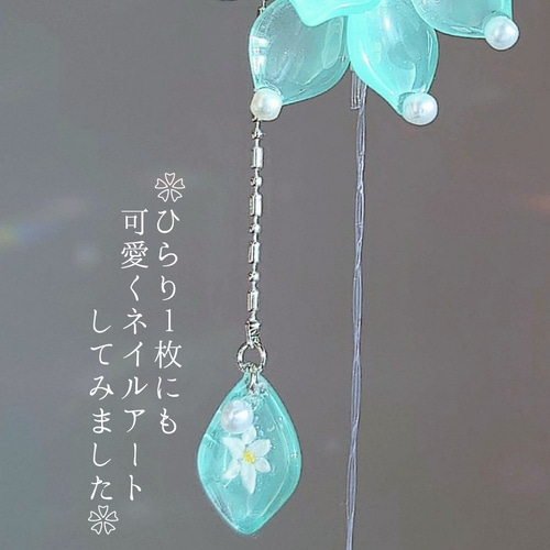 サンキャッチャー♡ハンドメイド「ガラスの花びら♡」