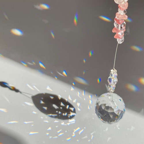 レインボーオーラクォーツ、ピンクエピドート、水晶のサンキャッチャー 