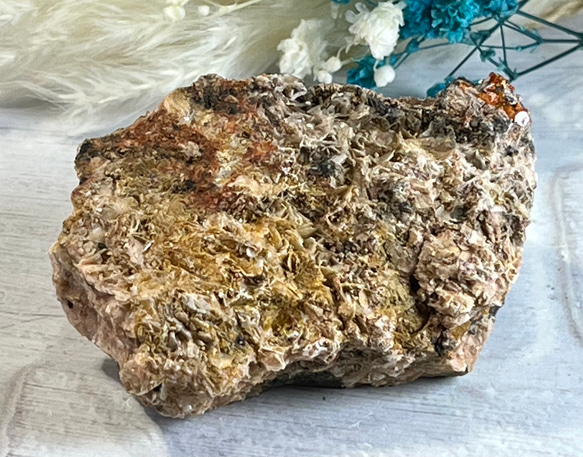 永遠の愛の印✨　バナジナイト　バナジン鉛鉱　原石　ラフストーン 5枚目の画像