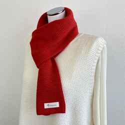 『ポコポコ』と表情豊かな【カノコ編み】のサッと巻けるコンパクトミニマフラー　【スカーレット】 6枚目の画像