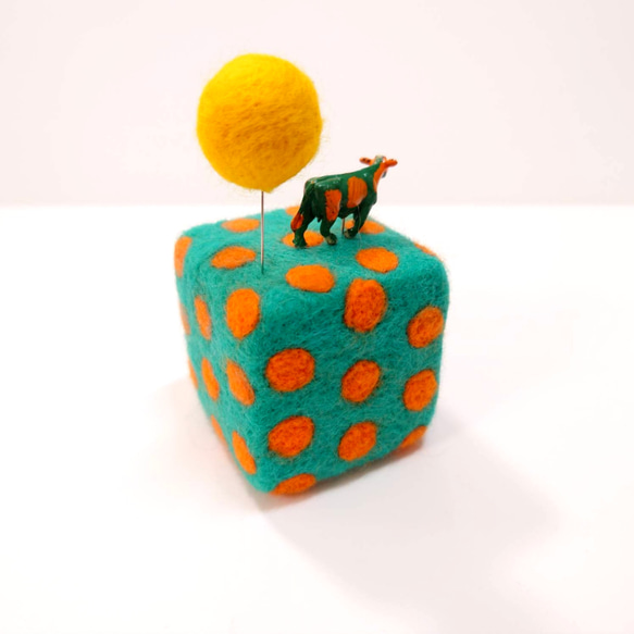 人生針山～ミント×オレンジ（キューブ） 3枚目の画像