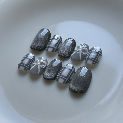 ネイルチップ グレー リボン チェック マグネット ネイルチップ（つけ