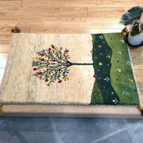 ペルシャ　ギャッベ 玄関　85×57 緑　ザクロの木 ペルシャ ギャッベ 玄関マット ラグ 85x57㎝ 緑色 ザクロの木 RJ14918