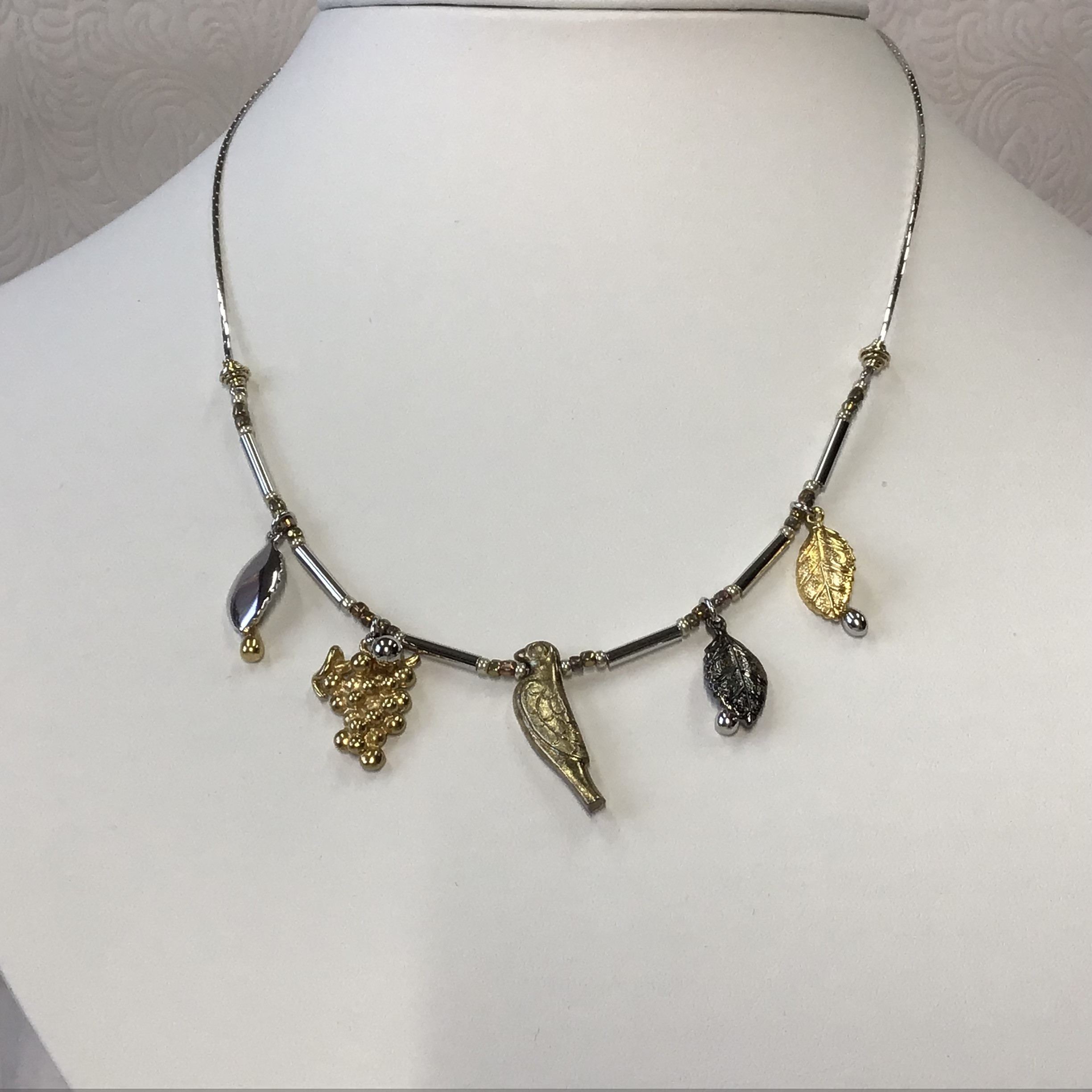 「小鳥の戯れ･ﾊﾟｰﾄ３」No.FA-N６ ﾒﾀﾘｯｸ