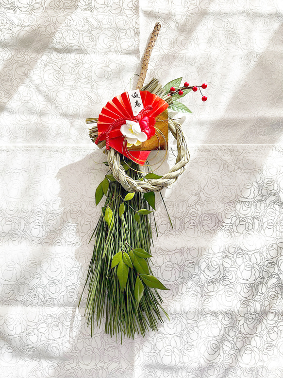 数量限定!】天然若松の立派な正月飾り 自然素材 玄関飾り しめ縄飾り