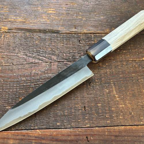 手造り鍛造 昔ながらの黒打ち 青二鋼 ペティナイフ 135mm 包丁 朴白
