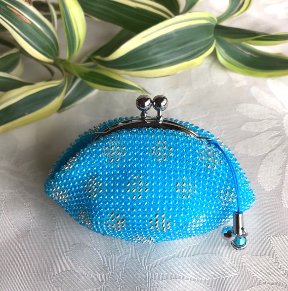 ビーズがま口 S アクアブルーにシルバーのドット がま口 reichan 通販  