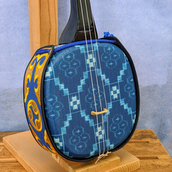 最終値下げ◾️沖縄三線　人工皮　琉球楽器◾️ b1c650fdec2e1c774dc03b65623e77