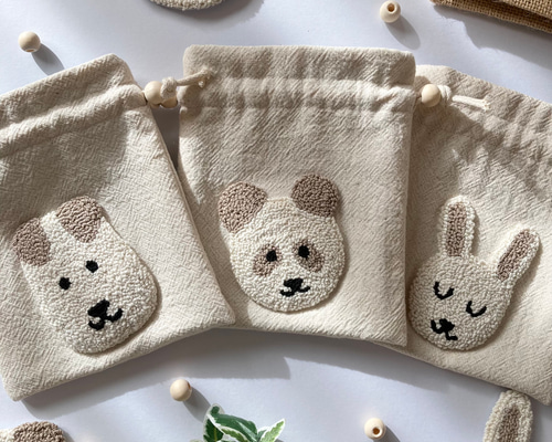 90e018989e3d314958f257702f187a