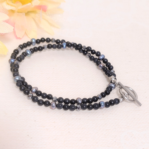 北海道産ブラックシリカの原石ビーズを使用した、遠赤外線効果バツグン