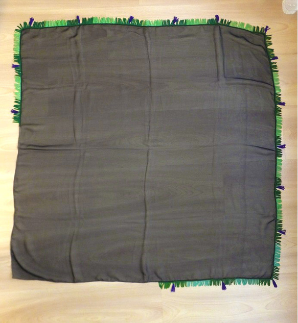 画像1: 超希少｜コンヤ：アンティークオヤスカーフ｜伝統的なフィリーゼオヤ｜イーネオヤ[202211435] できる限り商品に近い色合いをお届けするよう心がけていますが 光の具合 ＰＣの使用環境によって実際の色合いと異なっている場合があります