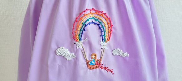 手刺繍☆虹の気球スモック110cm 2枚目の画像