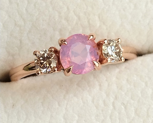 GIA 鑑別書付き 非加熱天然シルキーパパラチアサファイア GIA 鑑別書付き 非加熱天然シルキーパパラチアサファイア