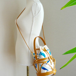 新作【TORICAGO_青い鳥◆デニム×ネイビー◆金具ゴールド】鳥籠モチーフデザイン＊褒められバッグ 11枚目の画像