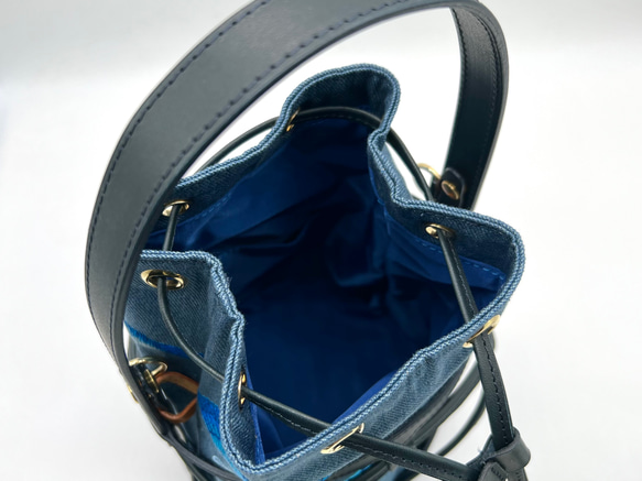 新作【TORICAGO_青い鳥◆デニム×ネイビー◆金具ゴールド】鳥籠モチーフデザイン＊褒められバッグ 8枚目の画像