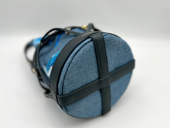 新作【TORICAGO_青い鳥◆デニム×ネイビー◆金具ゴールド】鳥籠モチーフデザイン＊褒められバッグ 9枚目の画像