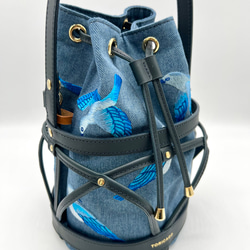 新作【TORICAGO_青い鳥◆デニム×ネイビー◆金具ゴールド】鳥籠モチーフデザイン＊褒められバッグ 6枚目の画像