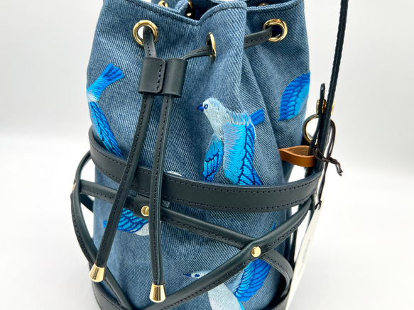 新作【TORICAGO_青い鳥◆デニム×ネイビー◆金具ゴールド】鳥籠モチーフデザイン＊褒められバッグ 7枚目の画像