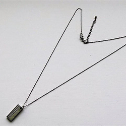 縦ラインバーショートネックレス　シルバー　真鍮　ショート　ライン　 2枚目の画像