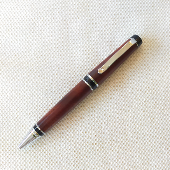 楠杢拭き漆・シガータイプボールペン（オプション：ジェットストリーム対応）2312-07 2枚目の画像