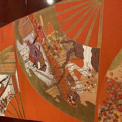 2493お正月を雅やかに飾る正絹テーブルランナー　帯リメイク 7枚目の画像