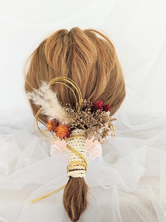 ゴールド×オレンジレッド  成人式髪飾り ウェディングヘアアクセサリー 振袖 袴 色打掛 ヘッドドレス ドライフラワー 2枚目の画像