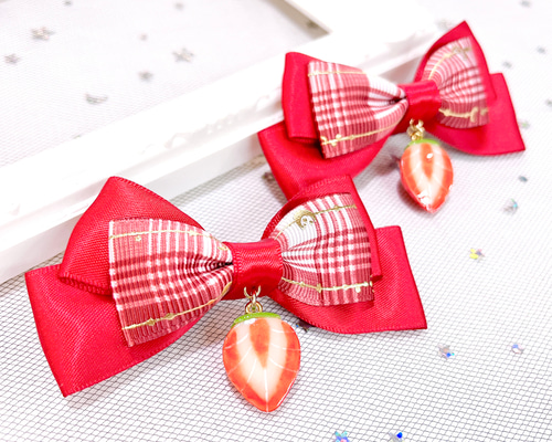 うさ耳ヘアクリップB チェックいちご2個セット